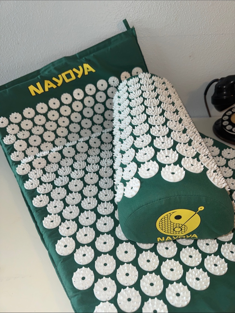 NAYOYA Acupressure Mat & Pillow Set Alleviate Back/Meck Pain Relieve Stress
